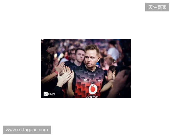 官方:切尔西与队长里斯-詹姆斯续约至2032年 官方:切尔西与队长里斯-詹姆斯续约至2032年