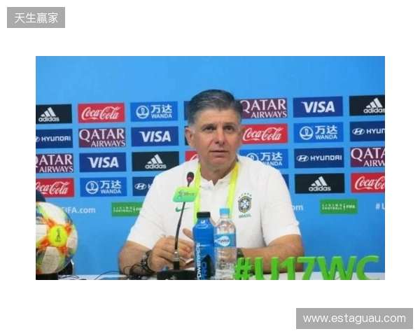 天秀!绍尔后场启动人球分过连过3人+不看人传球,贝维斯打门被扑 天秀!绍尔后场启动人球分过连过3人+不看人传球,贝维斯打门被扑